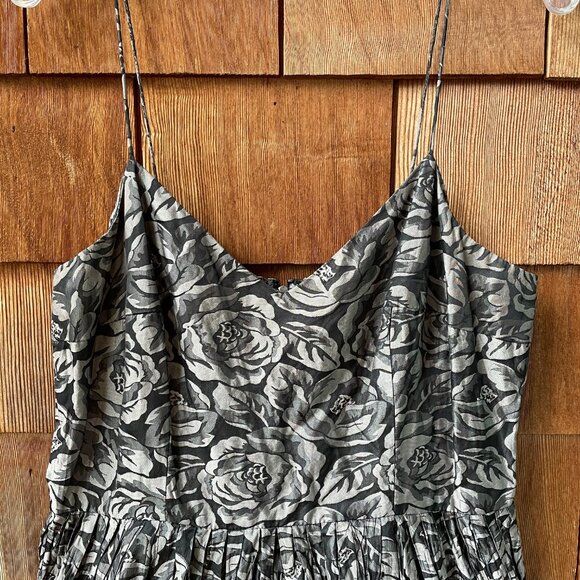 NWT Tracy Reese Silver And Black Rose Print Ballerina Slip Dress in Women's 12 - Picture 9 of 12